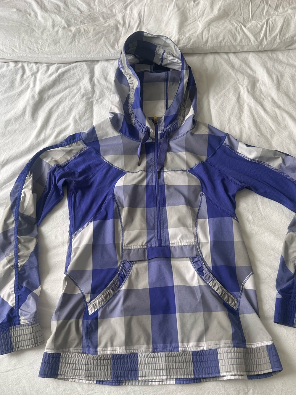 Lululemon Leader of the Pack 1/2 zip hooded running jacket size 6
